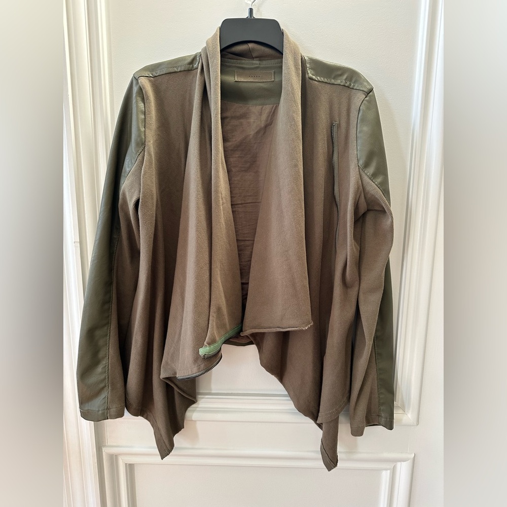 EUC Blank NYC Olive Private Practice Drape Front Mixed Media Jacket in L ($98)